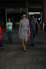 Kangana Ranaut snapped at the airport on 9th Oct 2015